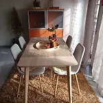 Garden In Apartman